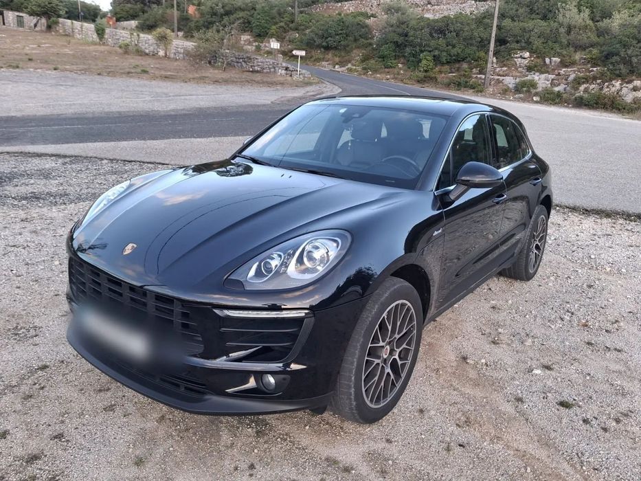 Porsche Macan S