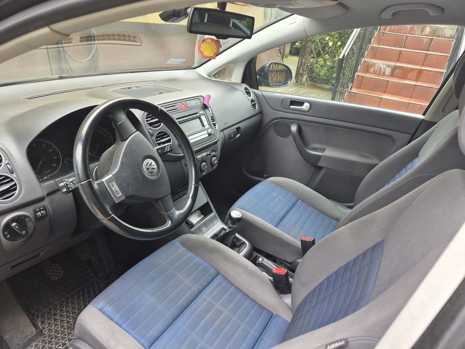 Golf Plus 1.6 benzyna 2007r.