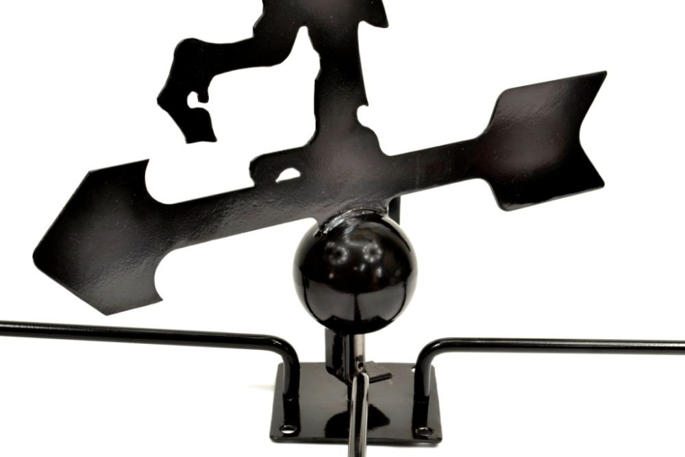 Wiatrowskaz Kogut z kierunkami wiatru - solidny, wysoka jakość