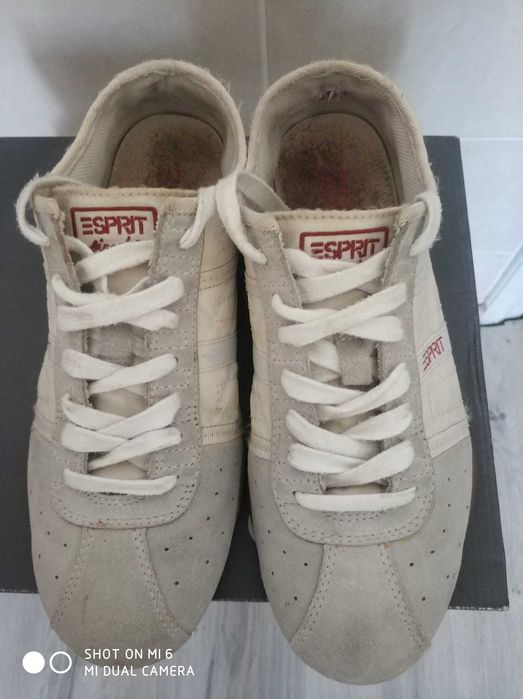 Женские кроссовки ESPRIT