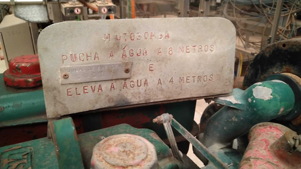 Motobomba para água