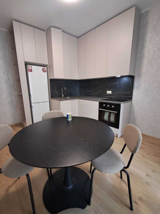 Сдам 1ком кв 63-я Жемчужина Краснова 1-В