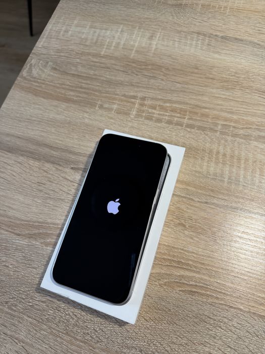 IPhone 15 pro max 256 gb