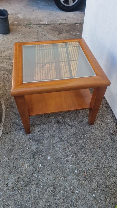 Mesa de centro pequena
