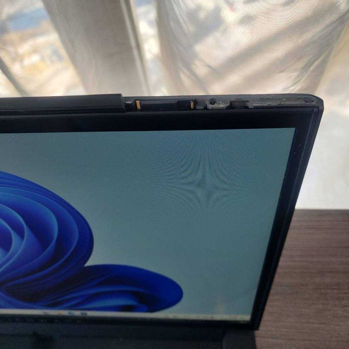 Dell Alienware m15 R3 15.6" 300Hz i7-10750H 16Gb SSD512Gb RTX2070Super