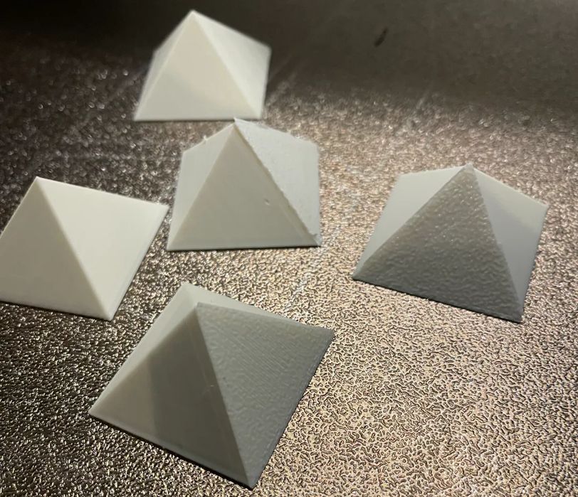 Suporte Triangula para Pintura e Vernizagem