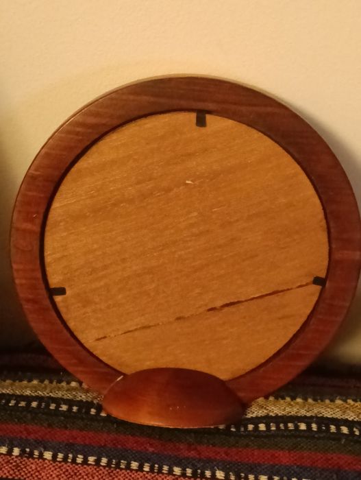 Bela moldura/ porta retratos de madeira ou outros