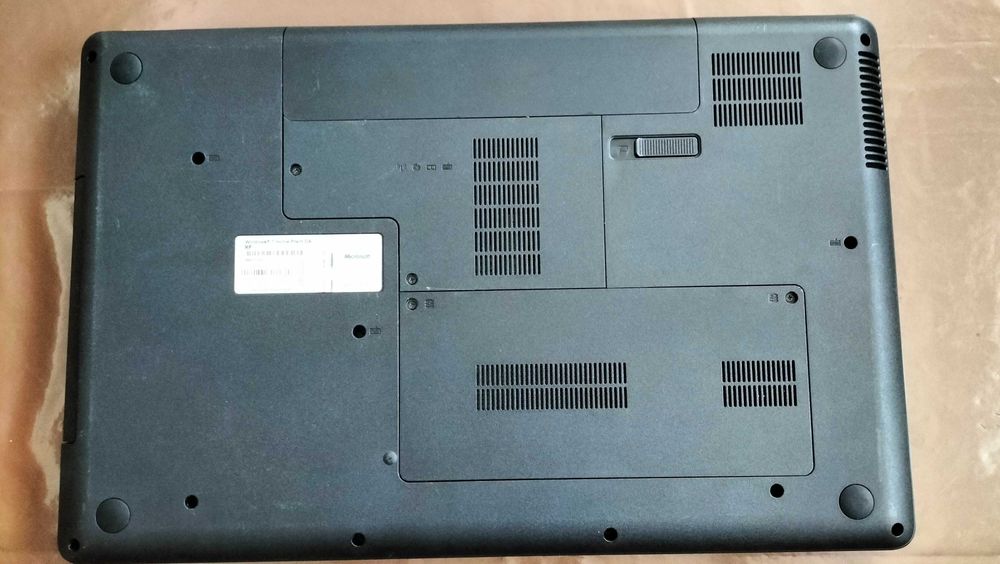 HP 17.3" IMACULADO | Intel i3 | 8GB RAM | HDD 650gb | Bateria Nova