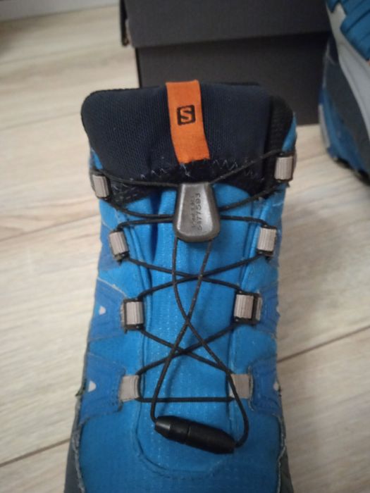 Salomon doskonałe buty dla  dziecka.  Śniegowce, trekkingowe