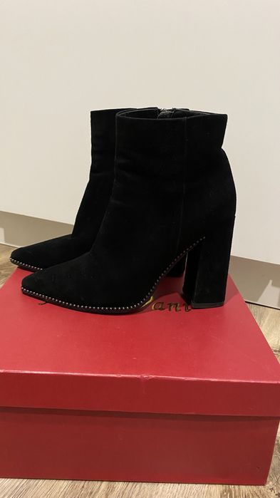 Ботильйони в гарному стані