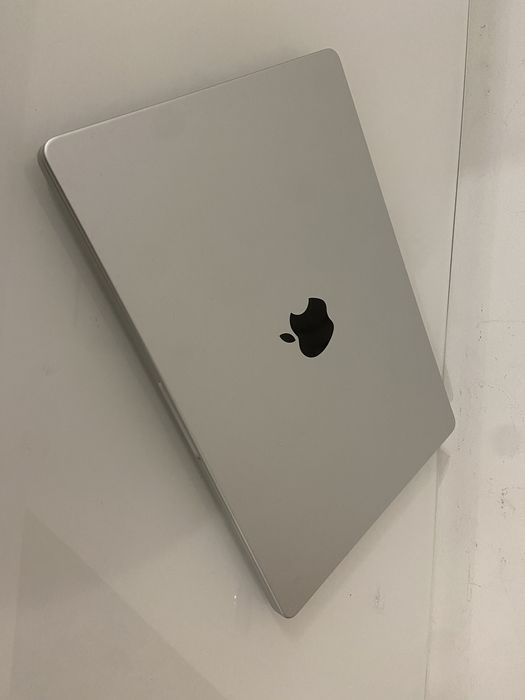 MacBook Pro 14” M4  – 16GB | 512GB