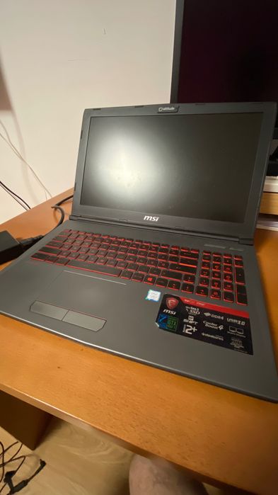 Portátil Msi GV62 7RE