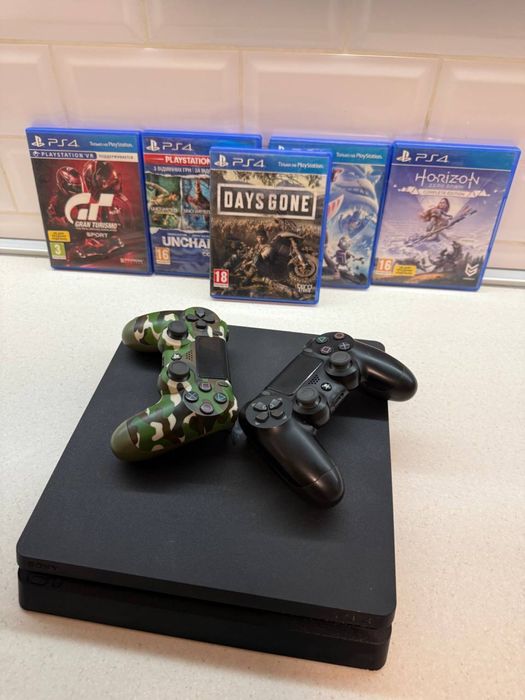 PlayStation 4 Slim 1TB + 2 джойстики + диск з іграми | Готовий комплект
