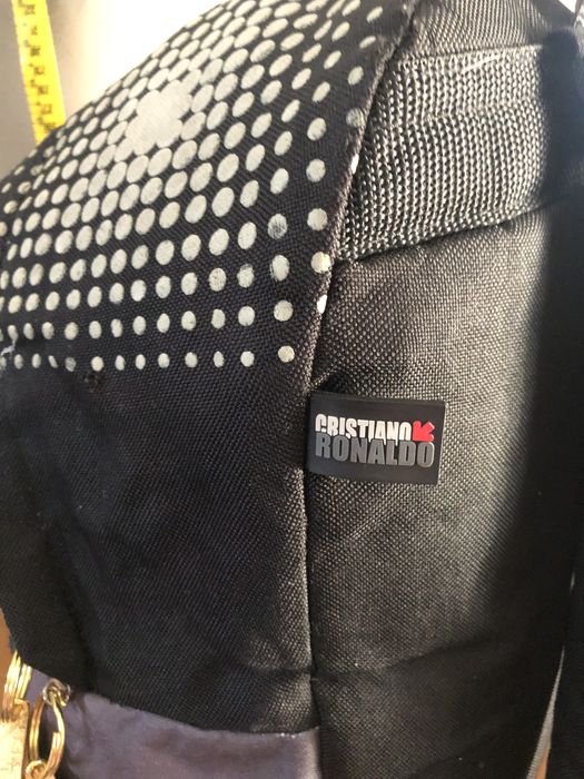 Bonita mochila em bom estado