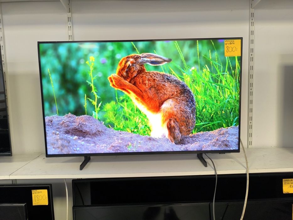 Samsung 43 cale 4K UHD hdr Smart WiFi DVB-T2 HEVC 43U8072 gwarancja 3m telewizor