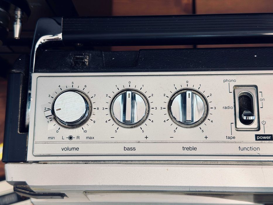 ‼️Sharp GF-8585 — легендарный boombox 80-х с настоящим басом