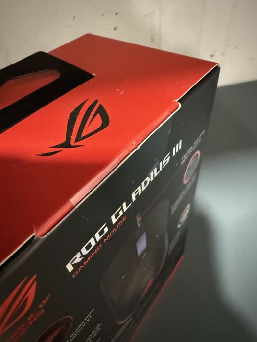 Нова ігрова миша Asus ROG Gladius III USB Black (90MP0270-BMUA00)