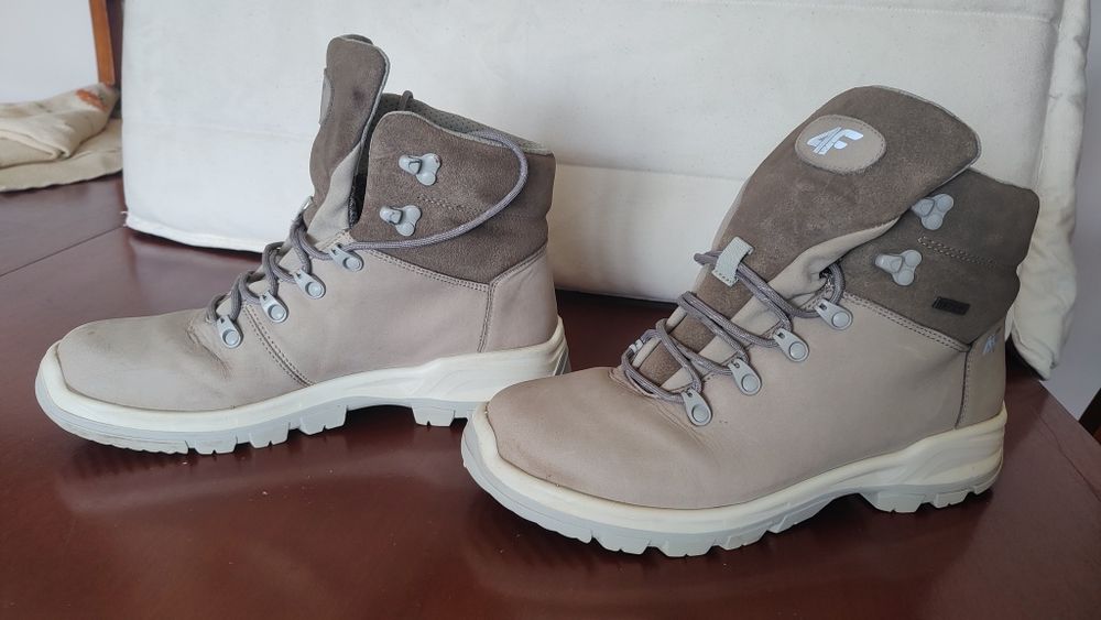 Buty zimowe 4F H4Z21-OBDH 251