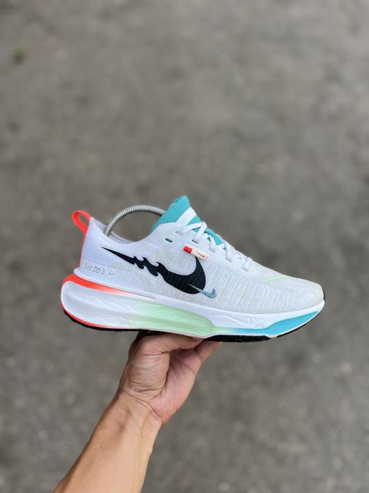 Кросівки Nike Zoomx Invincible 3