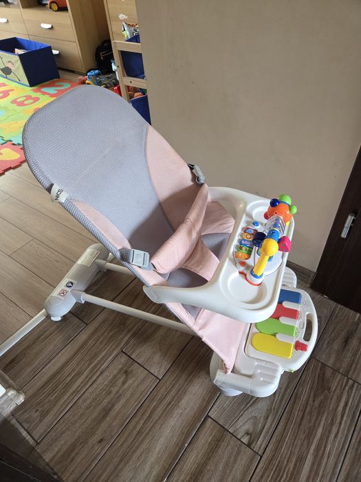 Bujak niemowlęcy na kółkach