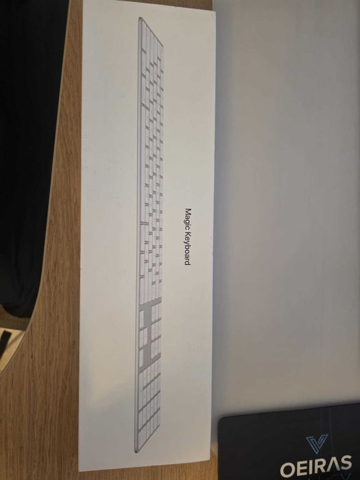 Apple Magic Keyboard com teclado numérico