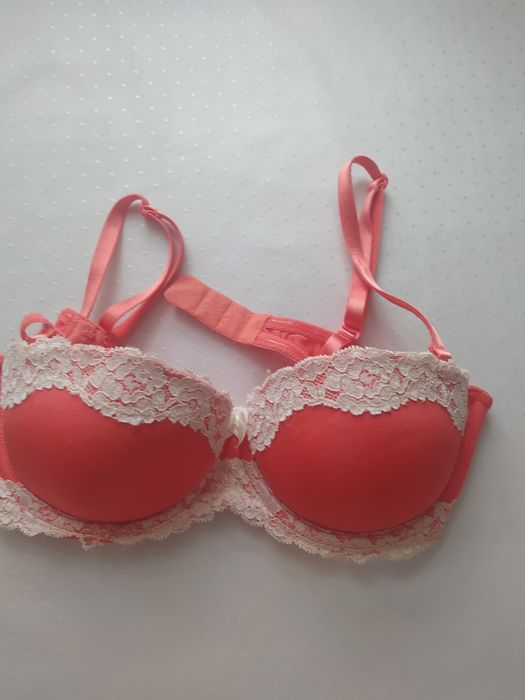 Biustonosz r 75B H&M