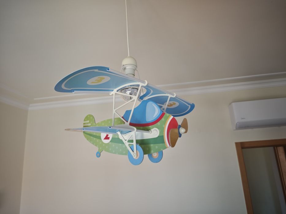 Candeeiro quarto de criança