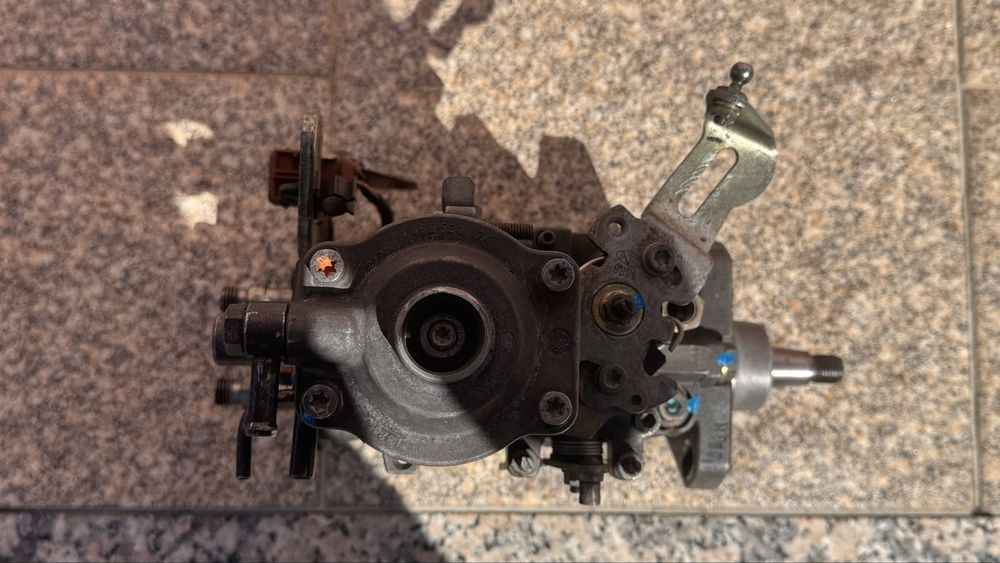 Vendo bomba injetora embolo 12 bosh