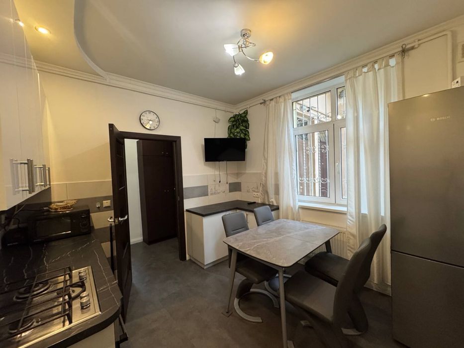 2-кімнатна квартира за адресою вул. Франка (площа 74 м²) - Atlanta.ua - фото 3