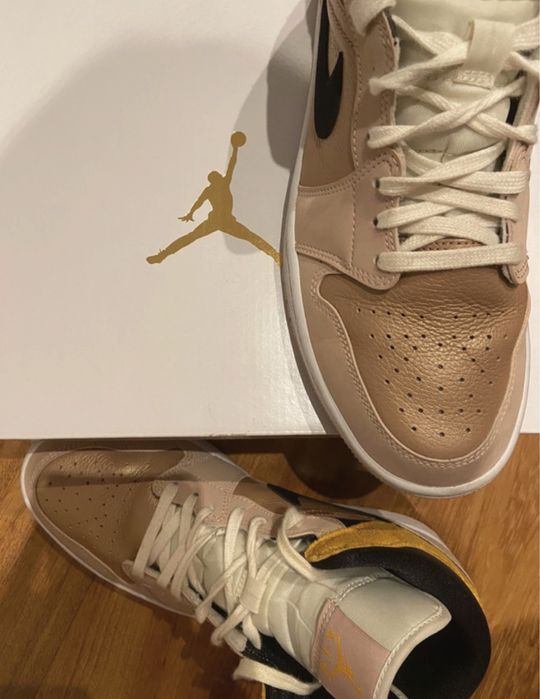Nike air jordan 1 particle beige