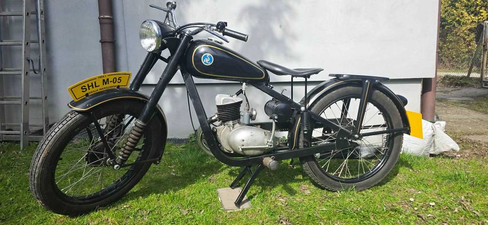 SHL m05 rok 1954
