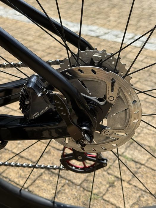 Rower szosowy carbon PYTHON STEALTH team editon