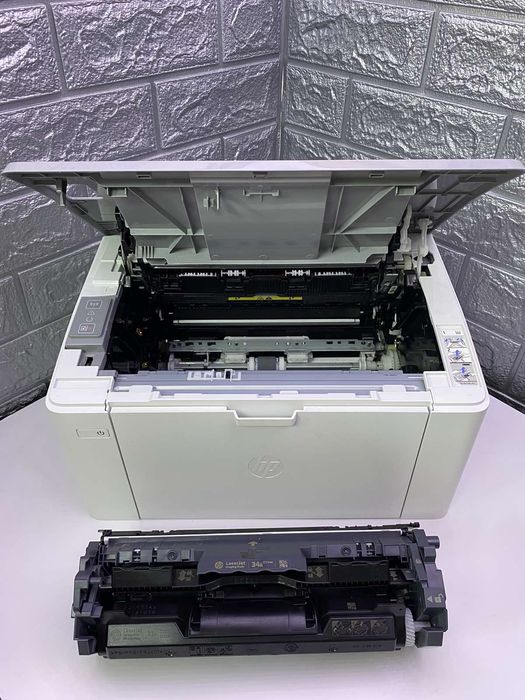 Лазерный Принтер hp LaserJet Ultra M106w не Canon LBP не Samsung ML