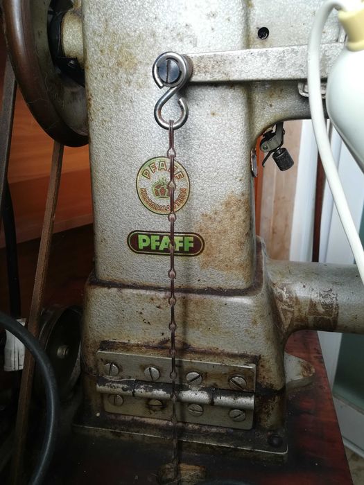 Máquina  Costura calçado PFAFF 28-9 BL