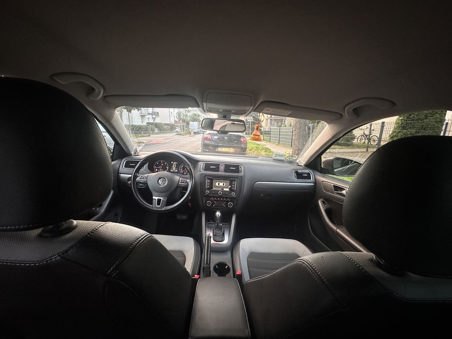Volkswagen Jetta 2011
