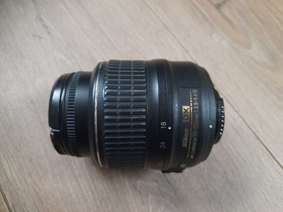 Зеркальный фотоапарат Nikon D90