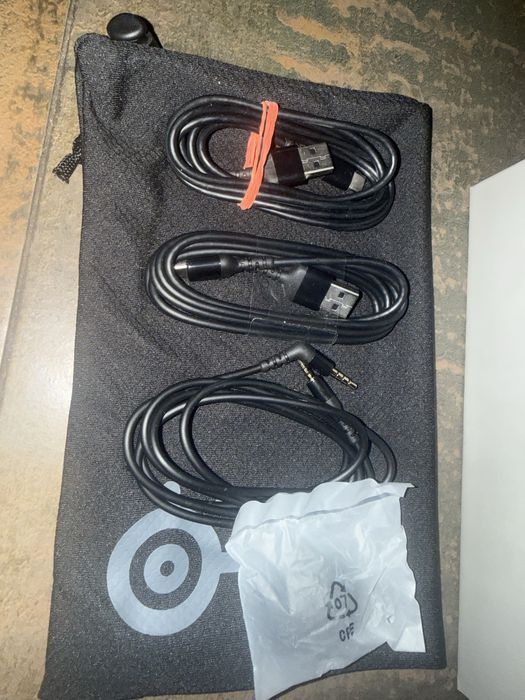 Бездротові навушникиSteelSeries Arctis Nova Pro Wireless Xbox