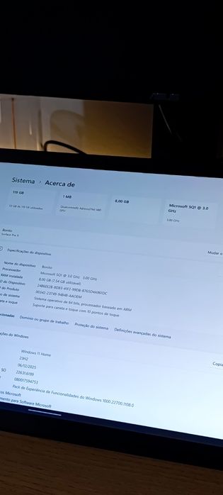 Surface Pro X + Keyboard Pro Signature + Slim Pen2+ Rato + Pasta