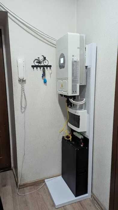 Стійка для інвертора Deye 1Ф 3Ф та інших інверторів