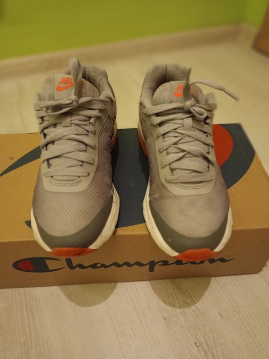 Buty Nike sportowe