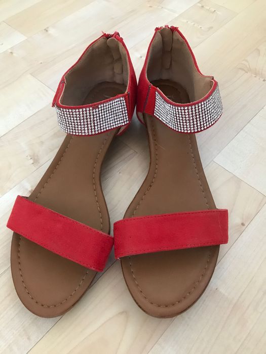 Sandały czerwone