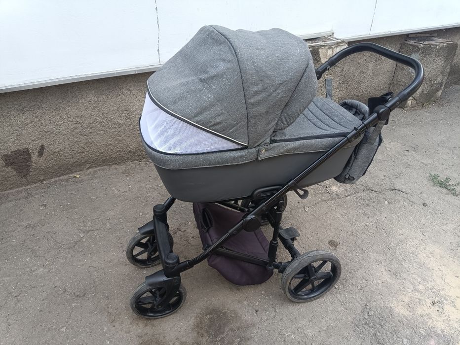 Коляска 2 в 1 Adamex Amelia Lux AM283