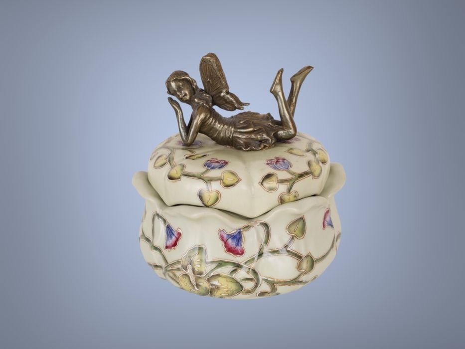 Антикварна скарбничка шкатулка статуэтка фигурка статуетка скульптура