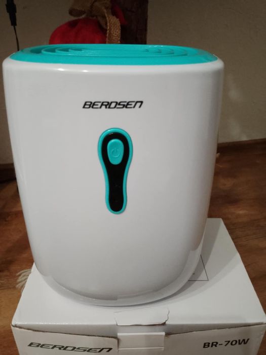 Osuszacz powietrza Berdsen BR-70W - pochłaniacz wilgoci 500ml