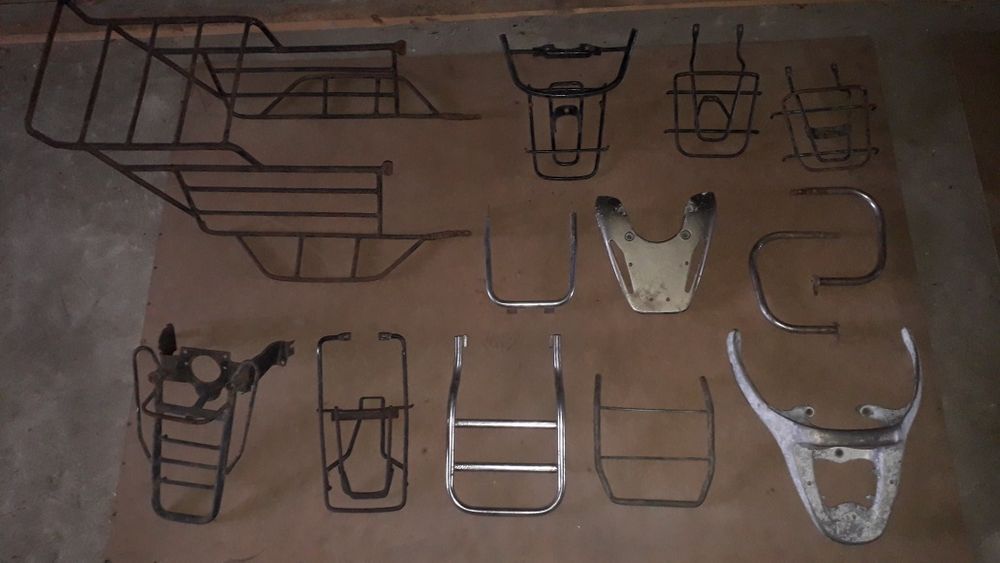 Багажнік для мотоцикла.