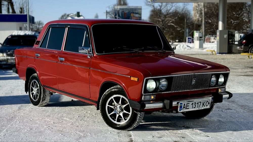 Продам свое личное авто такую другую вы не найдёте. Двигатель после капитального ремонта 27 000 назад. Не дымит масло не берет едет отлично. Ходовая часть полностью новая заменённая месяц назад. Новая зимняя резина тонировка американка ксенон музыка днище как новое. Любые проверки на вашем сто