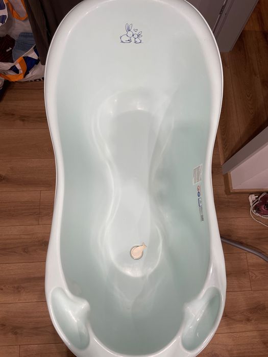 Wanienka niemowlęca ze stelażem