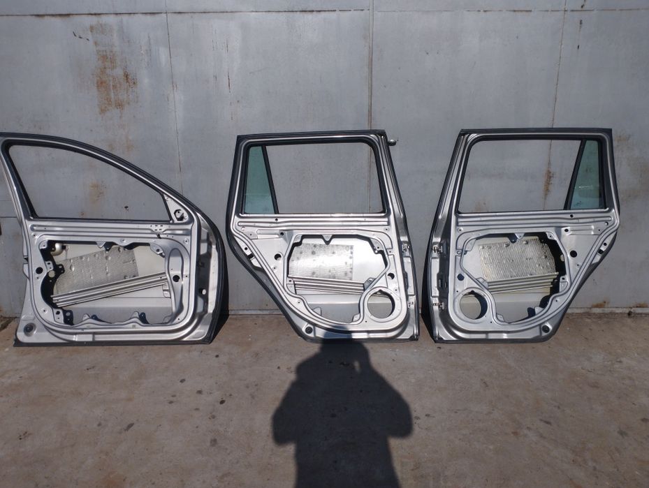 Двери Skoda Octavia A5 универсал