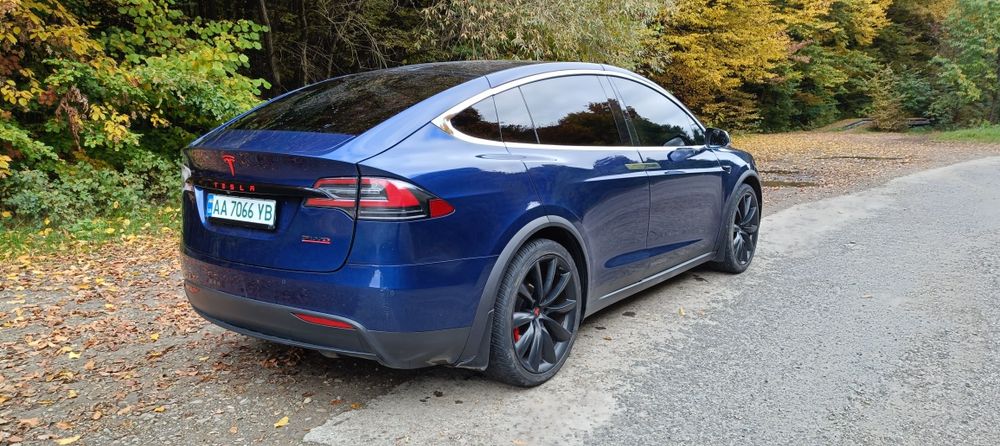 Tesla X Performance Ludicrous 100
