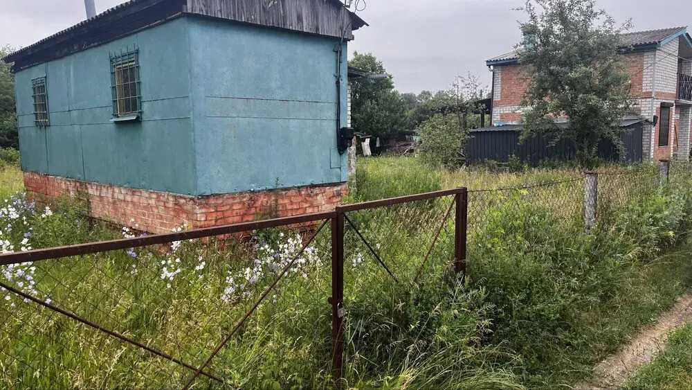 Дача в п'яти хвилинах від річки